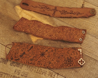 Custom leather bracelet