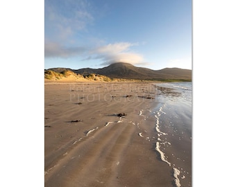Croagh Patrick di Bertra Strand, Contea di Mayo (ritratto) - Stampa fotografica dell'Irlanda