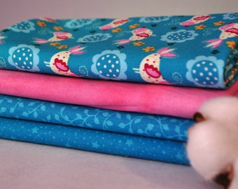 Polka Dot Chickens-B 4 Fat Quarters Bundle, 1 Yard Total