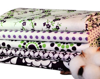 Purple Floral on White 5 Fat Quarters Bundle, 1 1/4 yards total