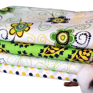 Navy/Yellow/Lime Scroll Flowers 4 Fat Quarters Bundle, 1 Yard Total, Free Shipping
