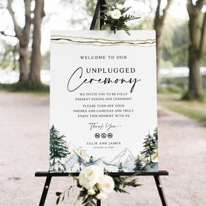 Hochzeitsschild im Bergwald: Unplugged Ceremony (Digitaler Download)