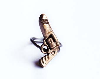 Dick gun, miniature penis revolver statement ring