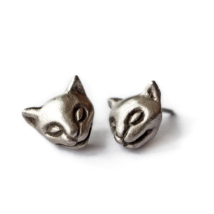 Silver cat earrings niobium or titanium post image 1