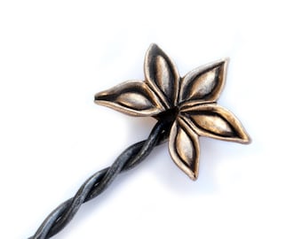 Star anise hair stick