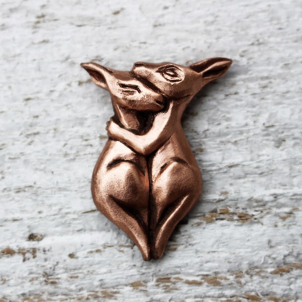 Kangaroo love necklace