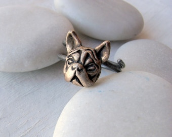 Small bull dog head ring