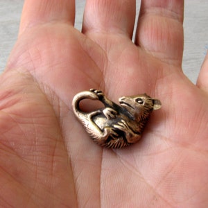 Baby opossum pendant image 5