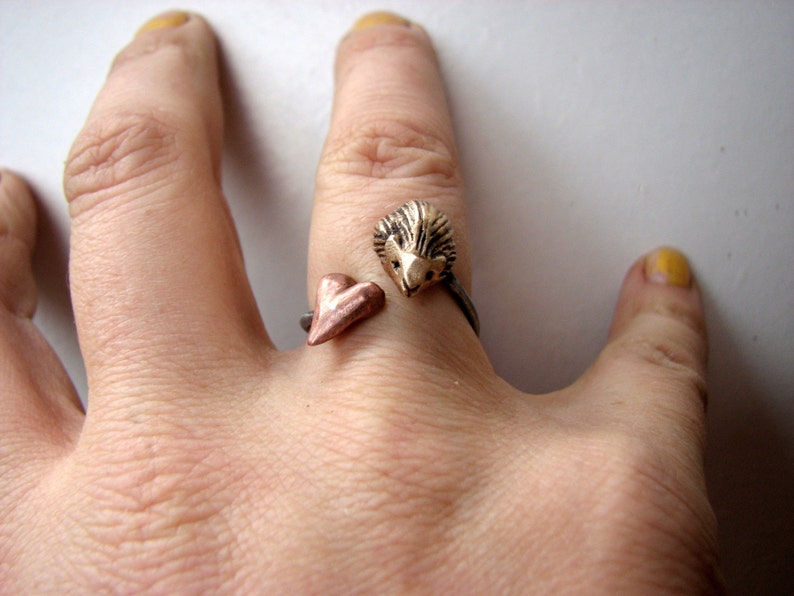 Hedgehog valentine ring image 1