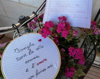 Embroidered picture frame with personalized phrase