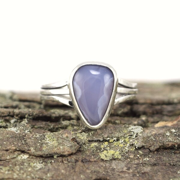 Holley Blue Agate Ring in Sterling Silver - Size 6 - Holly Blue Agate Jewelry