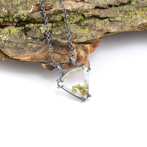 Garden Quartz Necklace Lodolite Inclusions image 2