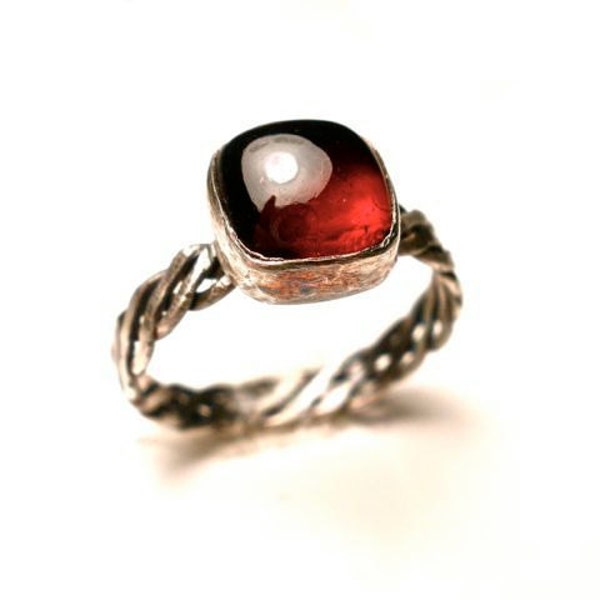 Red Almandine Garnet Ring in Sterling Silver - Size 6 - Garnet Cushion Ring with Twisted Band