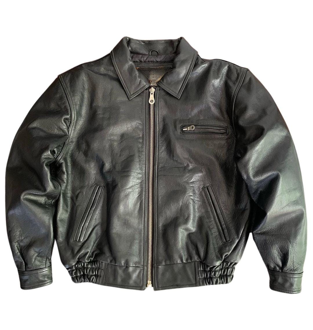 ジャケット・アウター 80s short blk real leather bomber jacket Vintage 1980s Thick Cowhide Leather Jacket Boxy Fit Men's Classic