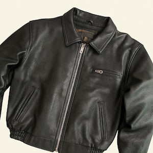 Mens Vintage Boxy Fit Classic Leather Jacket Flight Style with Chest Zip Pocket and Elastic Waist Top Coat Zip Faux Leather Mens Leatherwear