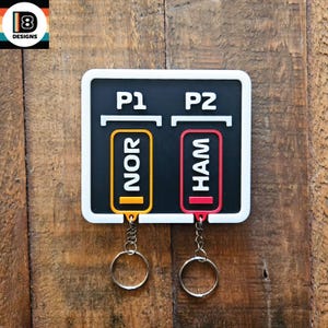 2026 F1 Grid-Style Keys Holder Wall Mount P1 P2 Personalized or Driver Keychains Bag Charms Formula One Couple 2 Person Home Décor Gift