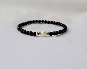 Onyx and Pearl Bracelet | Onyx Beaded Bracelet