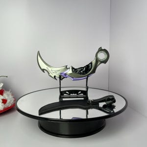 Valorant Reaver Karambit, Valorant Messer, Metallwaffen Modell, Valorant Jett, Drehtrainer Messer, Spielperücke, Waffenreplik, Spielzeug
