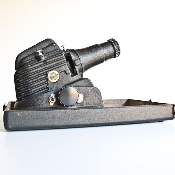 RESERVED-Vintage Mid Century Slide Projector