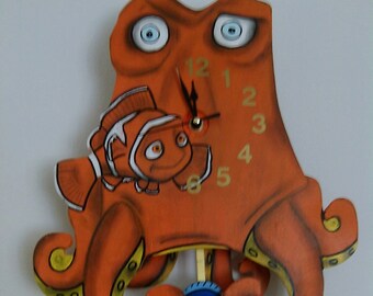Finding Dory children's pendulum wall clock