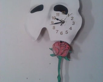 Fantasma dell'Opera orologio a pendolo con oscillazione rosa