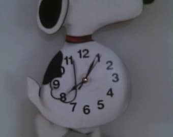 Walking Snoopy