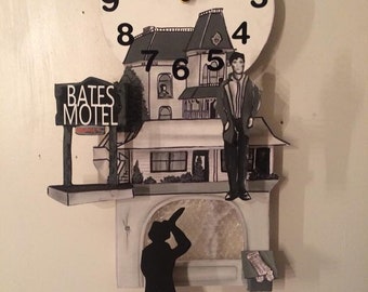 Alfred Hitchcock's Psycho 3D Pendulum Clock with shower scene Janet Leigh