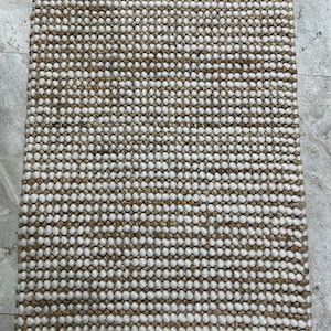 Handmade Wool Jute Rug: Chunky Ball Weave, Boho Farmhouse Decor