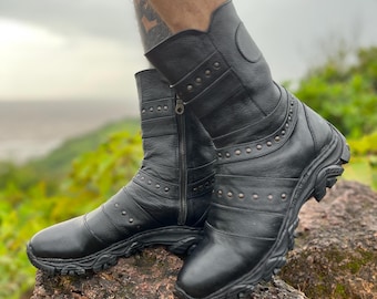 Handgefertigte Lederstiefel mit seitlichem Reißverschluss und Messing | Psytrance | Cyberpunk | brennender Mann | Fest | schwärmen