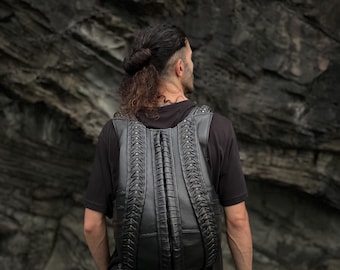 Rucksack aus reinem Leder mit Messing-Detail, Laptopfach, Festival, Rave, Psychedelic