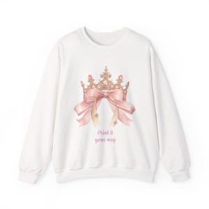 Sudadera personalizada con corona de princesa, ropa informal acogedora, regalo perfecto para bailarinas, ropa de cumpleaños y celebraciones, linda sudadera de cuello redondo para mujer.