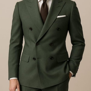 Custom Dark Forest Green Slim Fit Suit: Men's Wedding & Formal Wear groom outfit