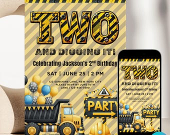 Peut inclure: Une invitation d'anniversaire sur le thème de la construction. L'invitation indique "TWO AND DIGGING IT!" et célèbre le 2e anniversaire de Jackson. Le design comprend un fond rayé jaune et noir, un camion benne, des ballons et un panneau de fête sur le thème de la construction.