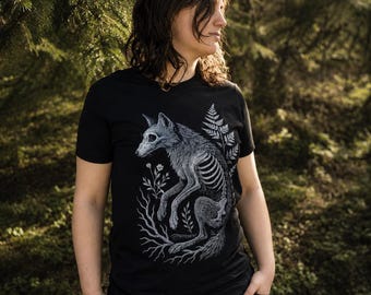 Fox of decay women tee – Dark Pagan Forest – Nordic Gothic Apparel