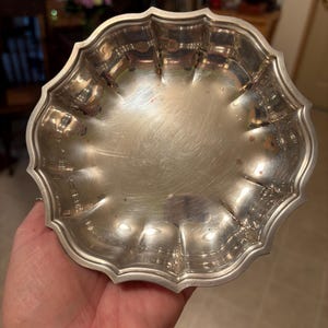 Plato para dulces/baratijas Chippendale de plata internacional n.° 6395