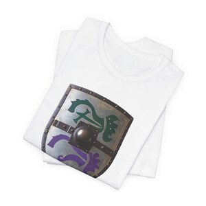 Camiseta con escudo heráldico, camiseta con escudo medieval, camiseta con armadura de fantasía, camiseta unisex de feria renacentista, camiseta con emblema de caballero, tallas XS a 5XL