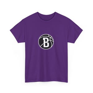 Basketball Logo Graphic T Shirt, Sports Fan Tee, Minimalist Basketball Shirt, Athletic Style T Shirt, Basketball Streetwear, Sizes S to 5XL
