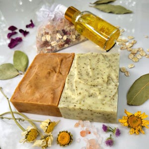 Relaxation set | Personal care set | 2 handmade soaps | Care oil | Massage oil | Floral bath salt