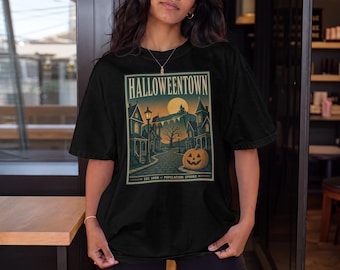 Halloween Vintage Graphic Tee, Haunted Town House Retro Shirt, Spooky Season Tee, Fall Pumpkin Cottagecore Tee, Retro Halloween Town Shirt