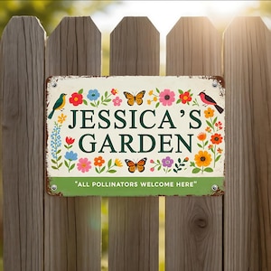 Custom Metal Garden Sign with Name, Personalized Outdoor Garden Sign, Vintage Designed Metal Sign, Gift for Gardener Housewarming Present