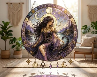 蠍座のアクリル製サンキャッチャー、名前入り、フェイクステンドグラス風、窓掛け、星座モチーフ、女性へのギフト