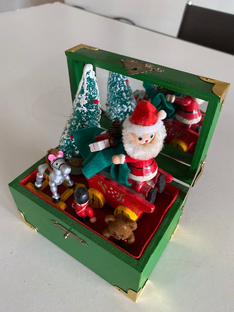 Vintage Christmas Toy Box Music Box/ Santa Music Box /Musical Etsy