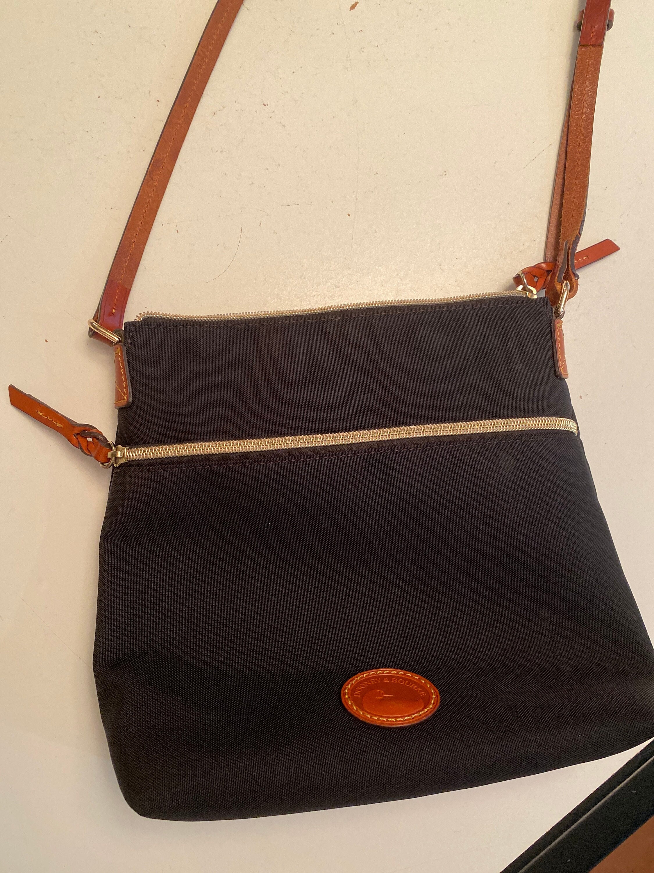 Dooney and Bourke Black Handbag/ Dooney & Bourke Handbag Nylon 