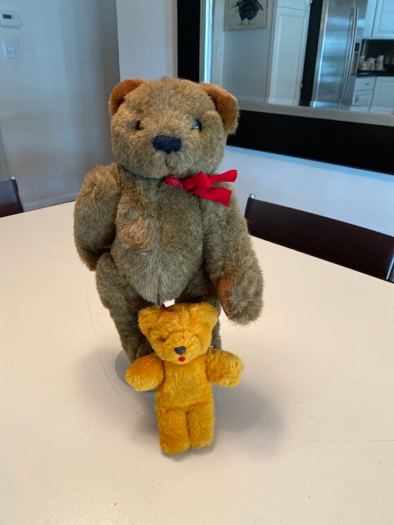 Vintage Teddy Bear/pair/ Gund 