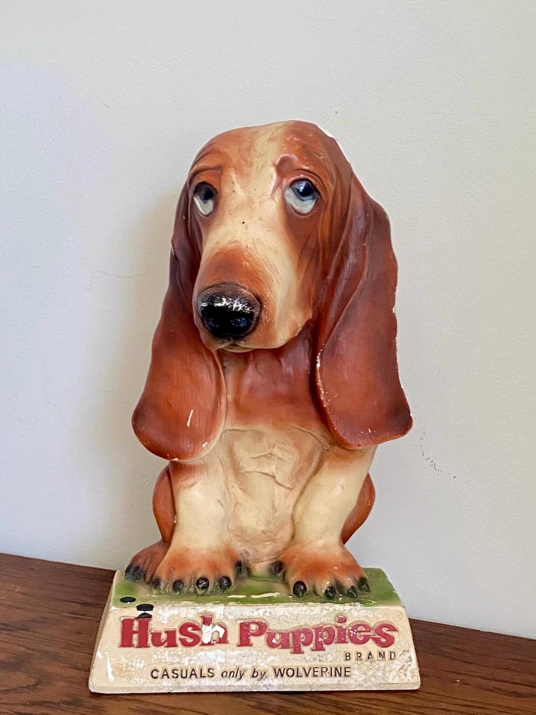 HOUND DOG/HOUND DOG 35th ANNIVERSARY「OU… Bassett Hound 1960's Chalkware Basset Hound Dog Shoes, Antique