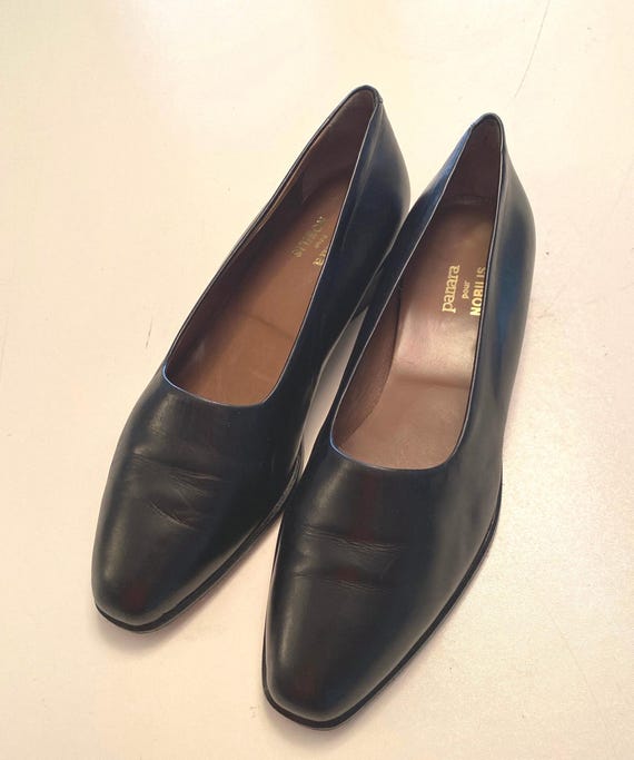 Panara Ladies Black Leather Shoes Size 38 Made in… - image 3