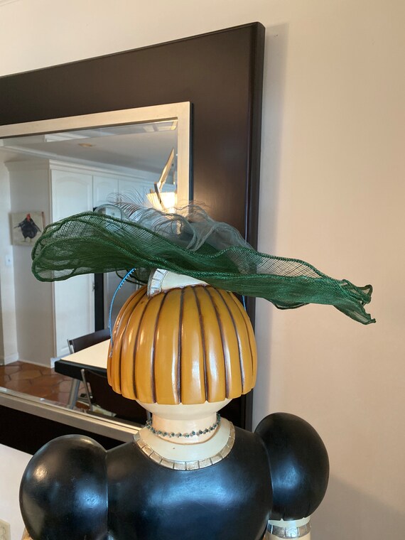 Kentucky Derby Hat/Designer Pommen Kare Green Fas… - image 5