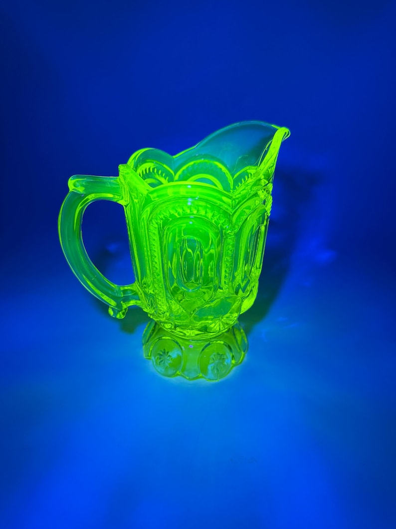 Pitcher Neon Vintage LE Smith Moon & Star Uranium Glass Pitcher – Art Deco Glow - Etsy