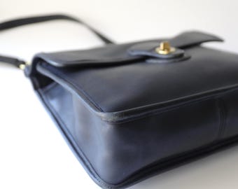 Vintage Coach Black Leather Messenger Bag - Wills 9927 - Made in