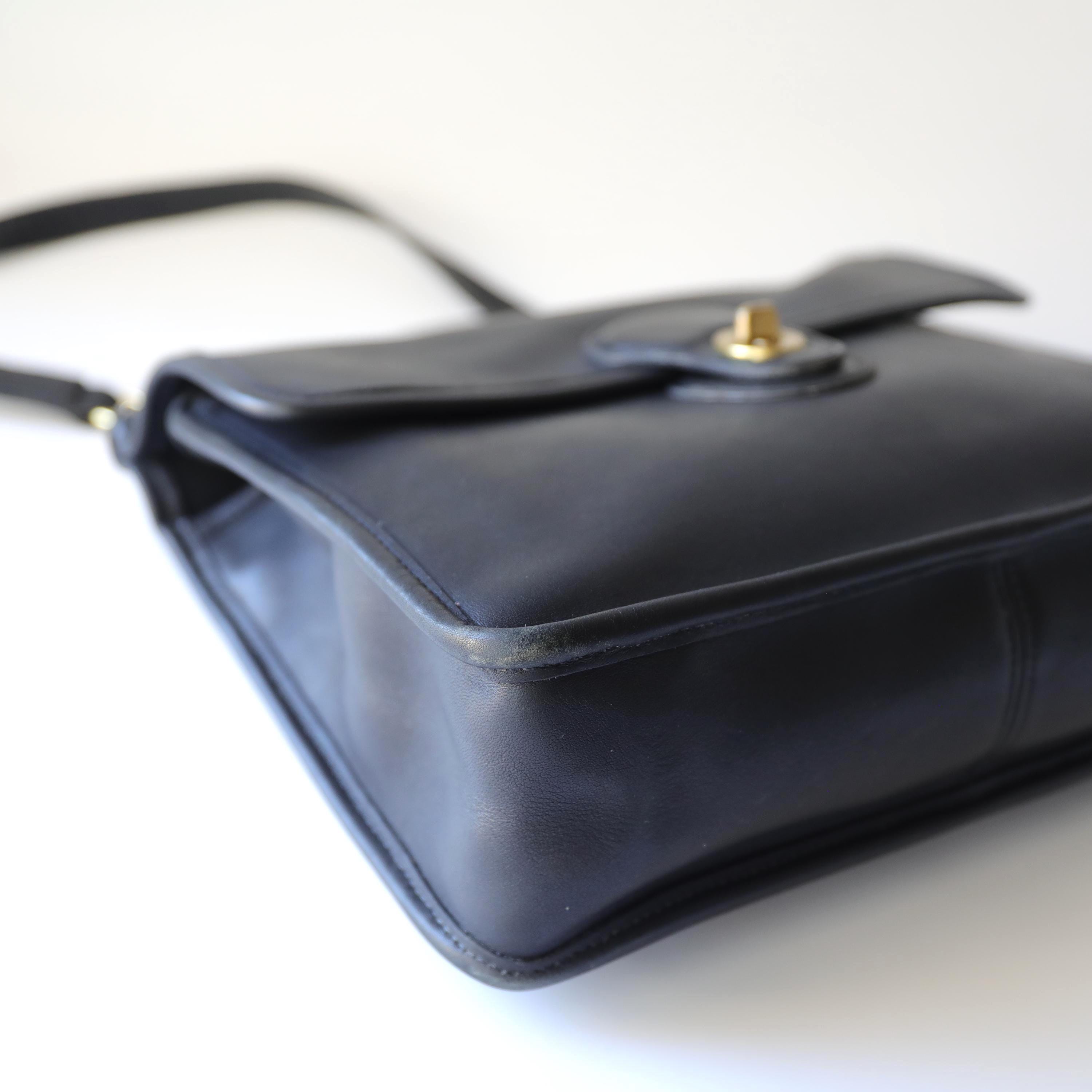 Vintage Coach Black Leather Messenger Bag - Wills 9927 - Made in